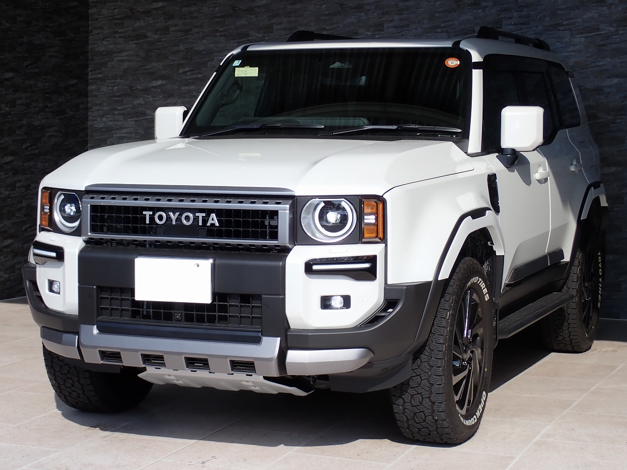 TOYOTA Land Cruiser 250