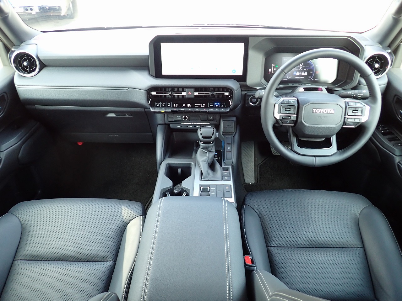 TOYOTA Land Cruiser 250
