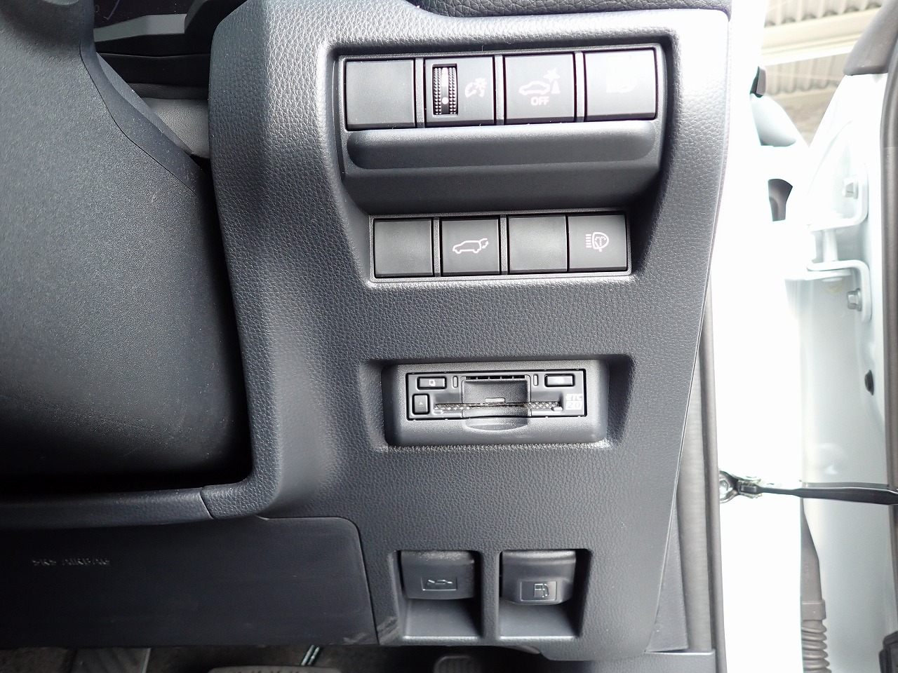 TOYOTA Land Cruiser 250