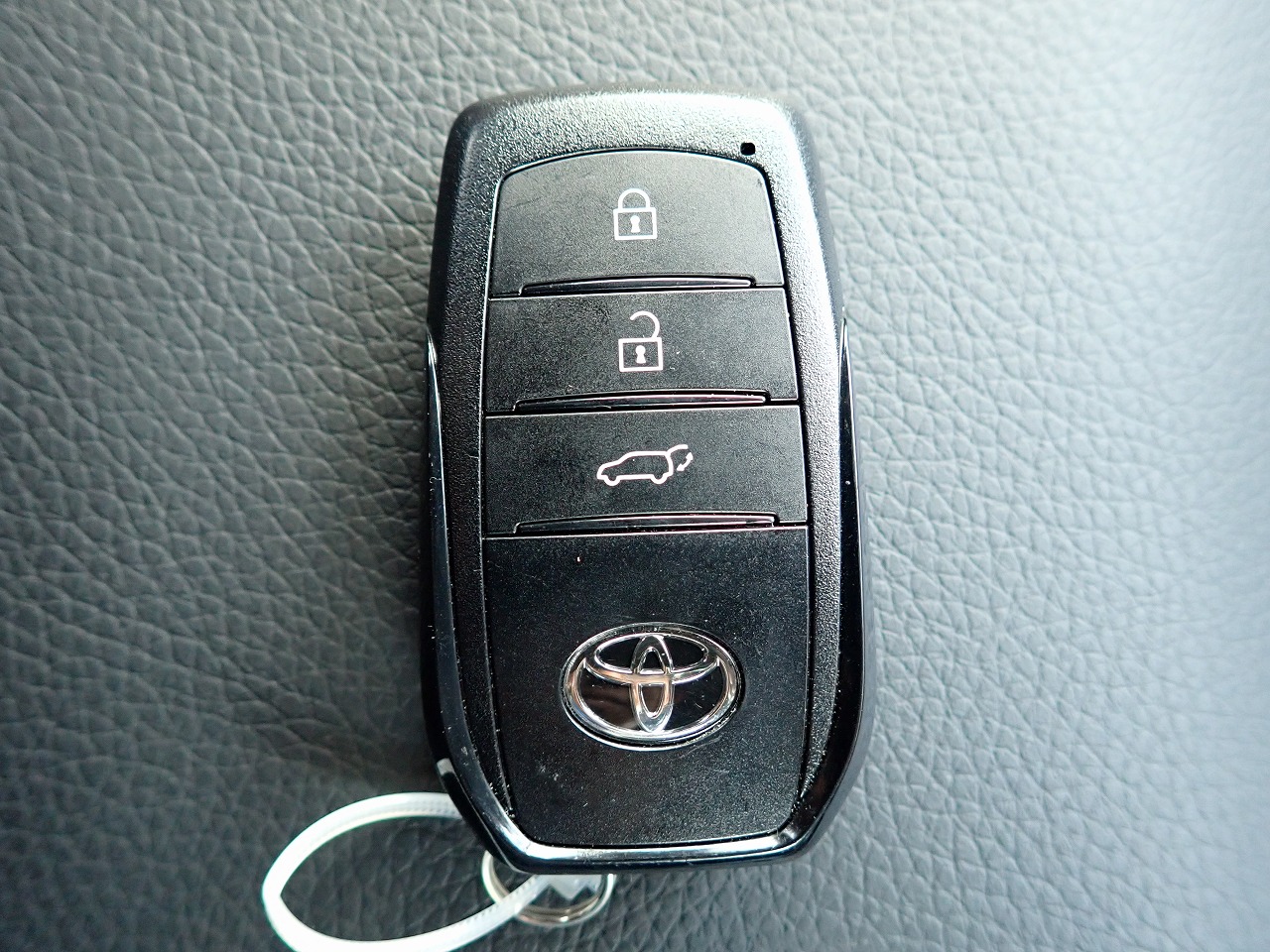 TOYOTA Land Cruiser 250