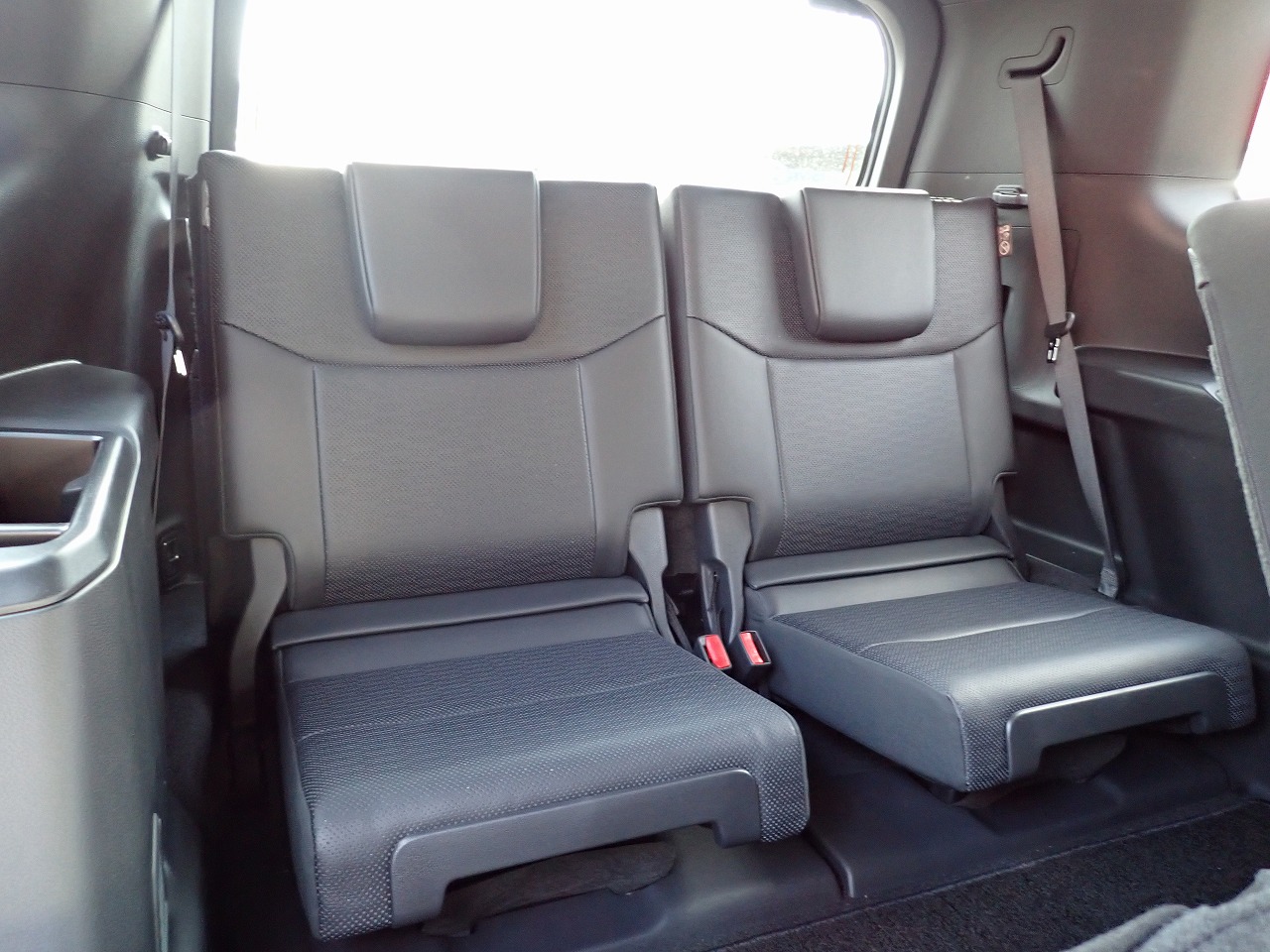 TOYOTA Land Cruiser 250