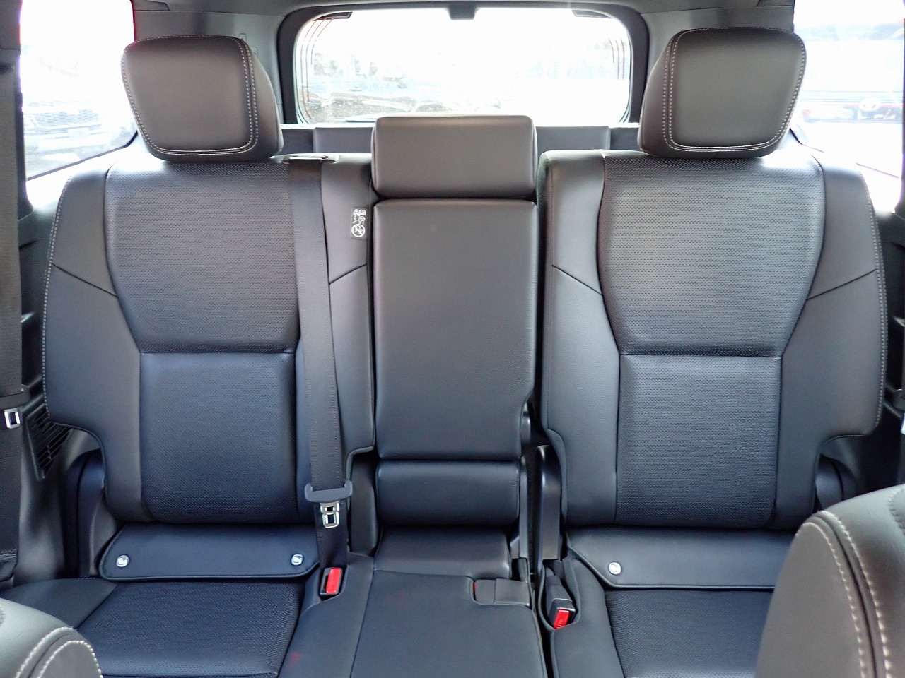 TOYOTA Land Cruiser 250