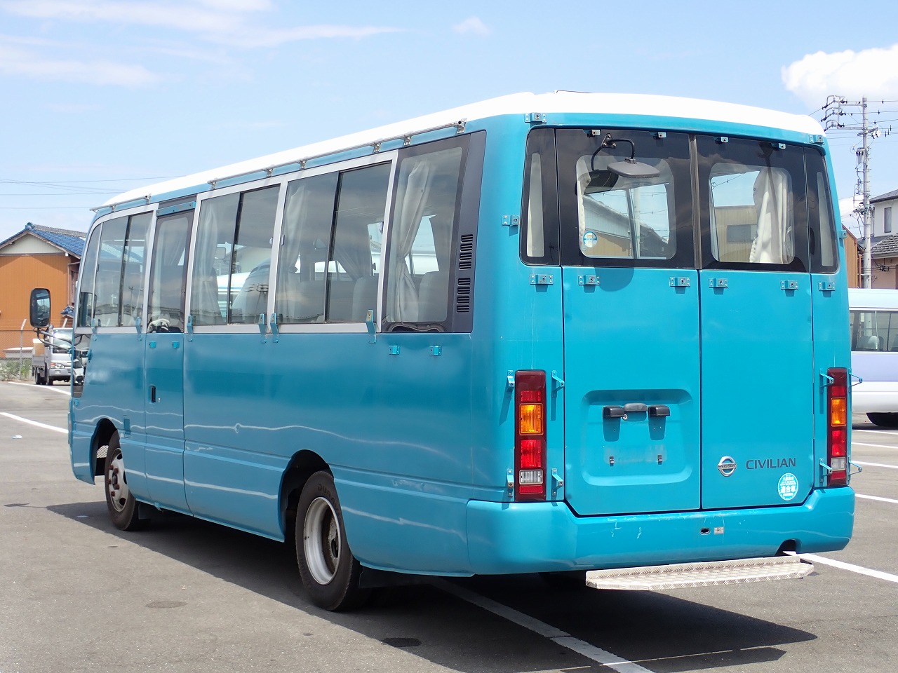 NISSAN Civilian Bus