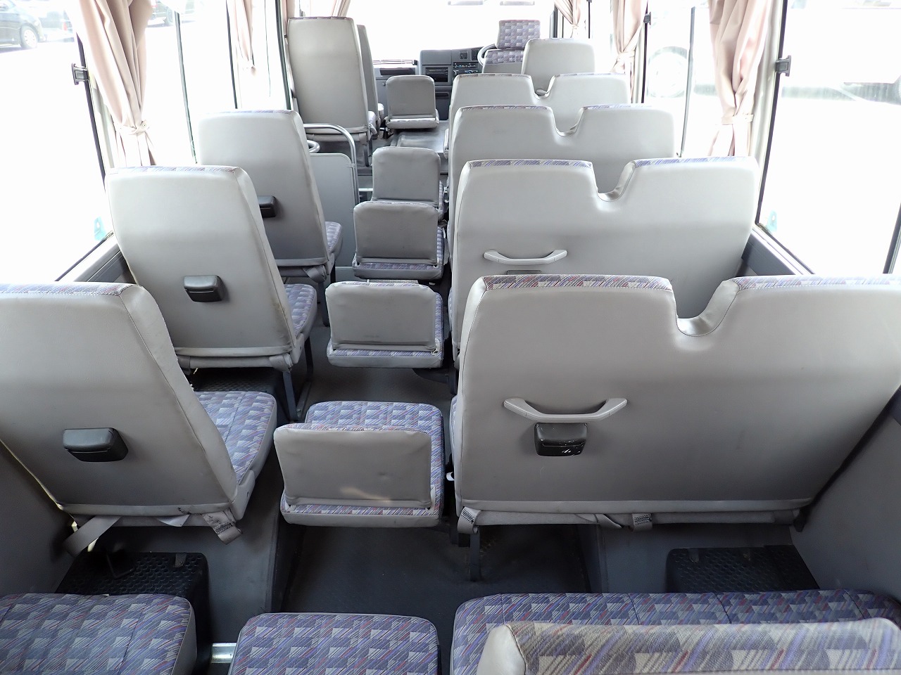 NISSAN Civilian Bus
