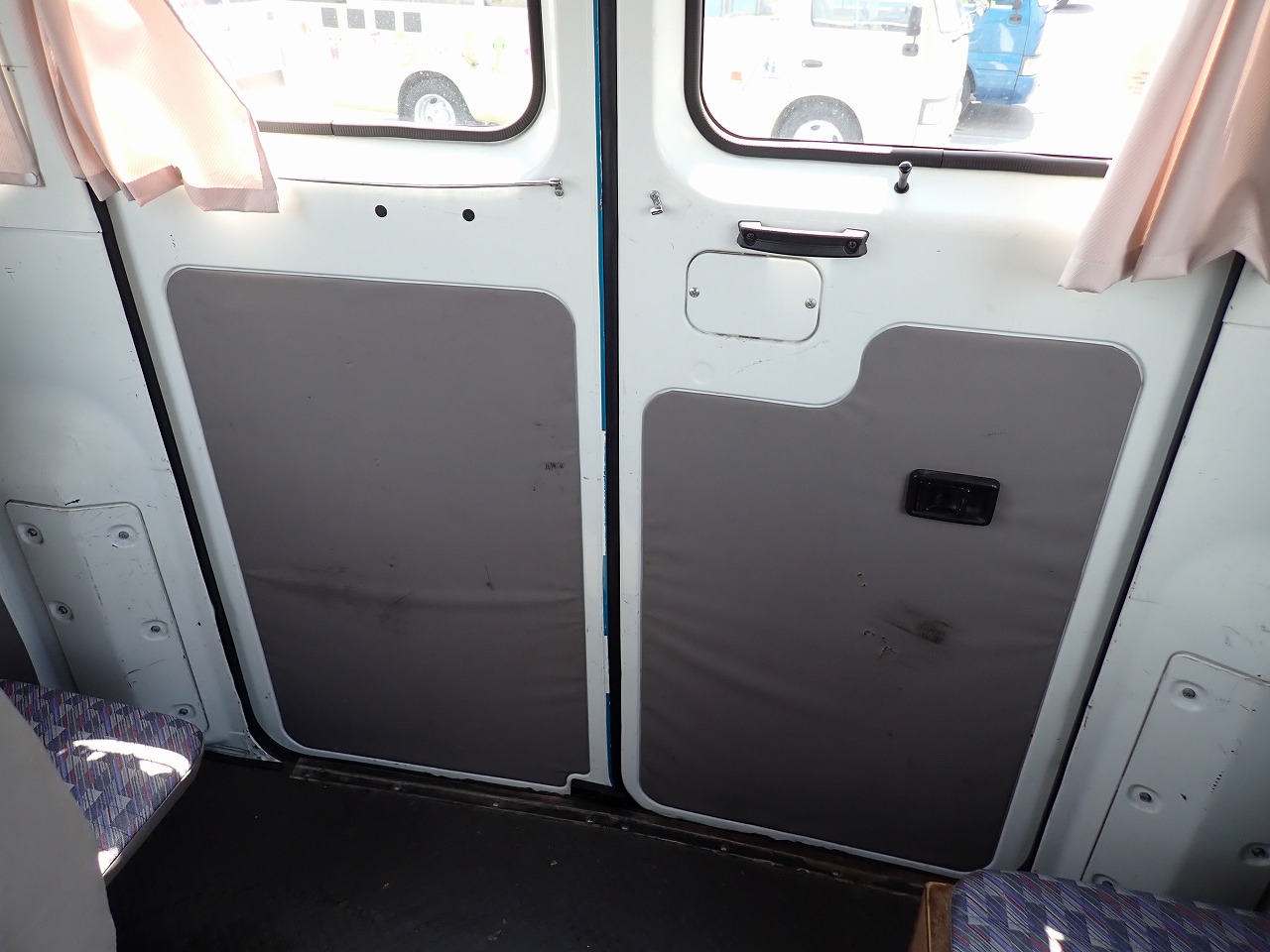 NISSAN Civilian Bus