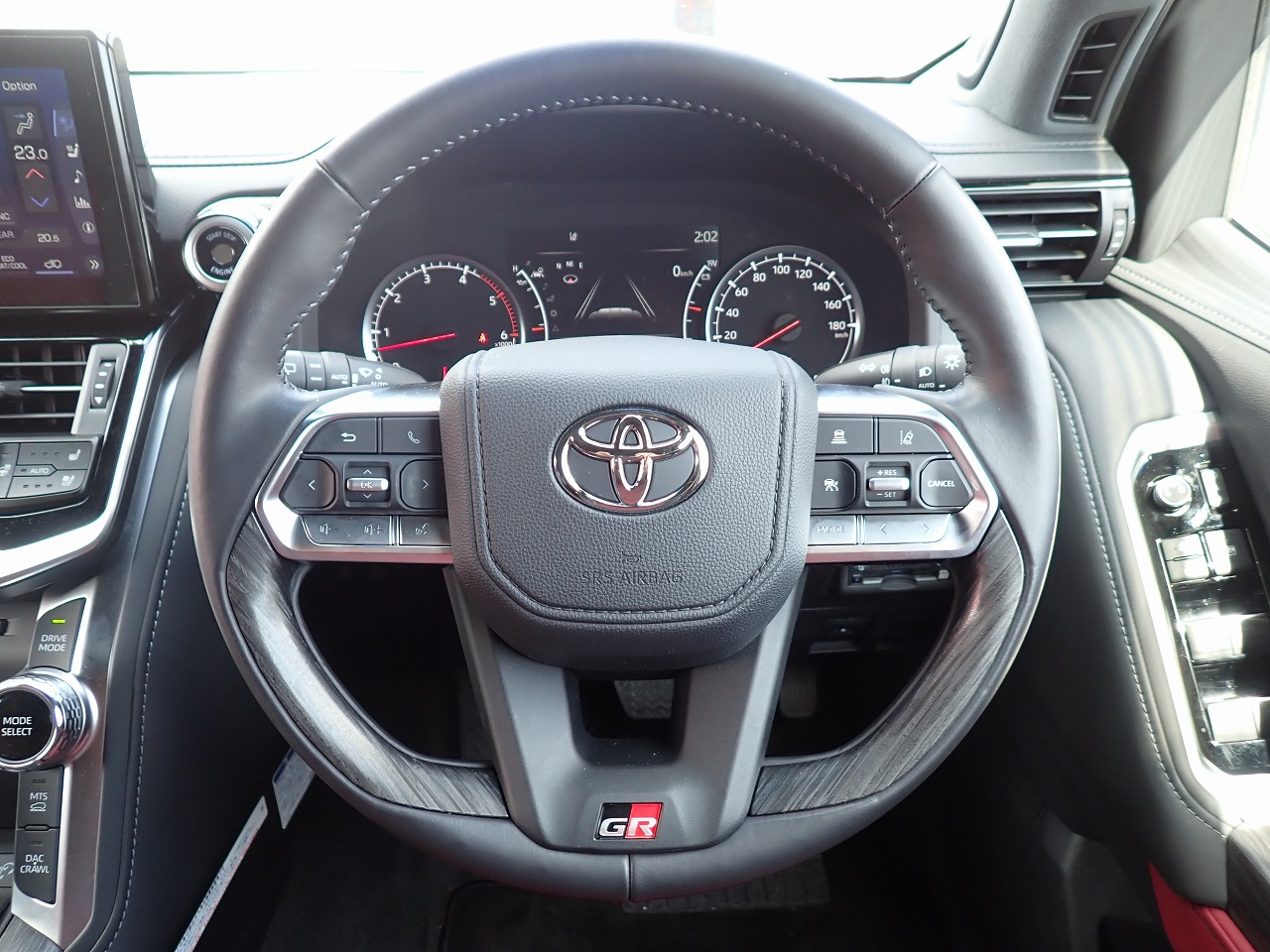 TOYOTA Land Cruiser