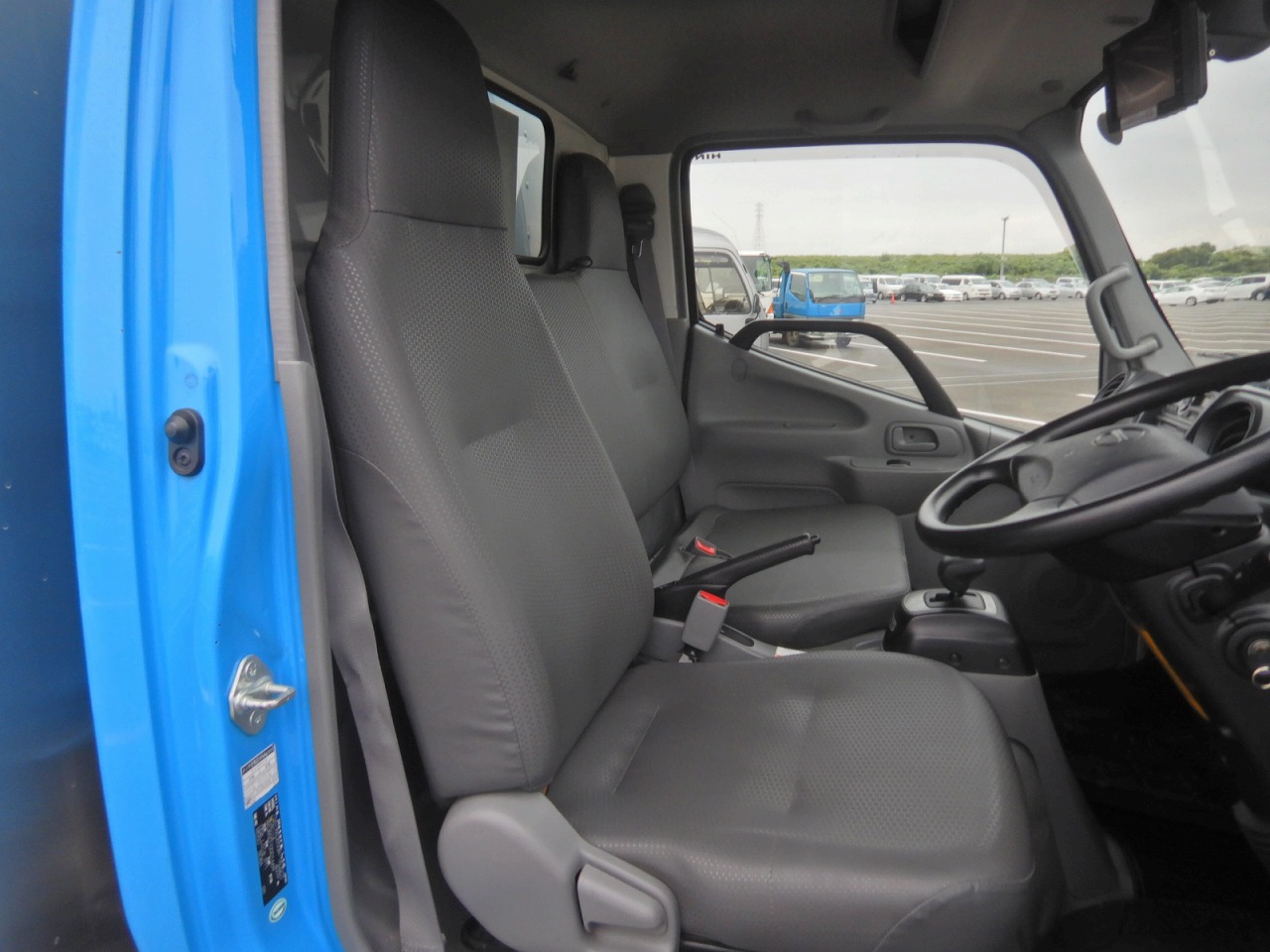 HINO Dutro