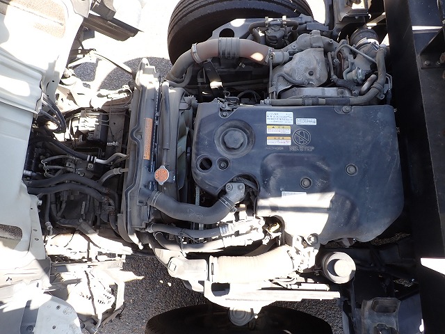 ISUZU Elf Truck