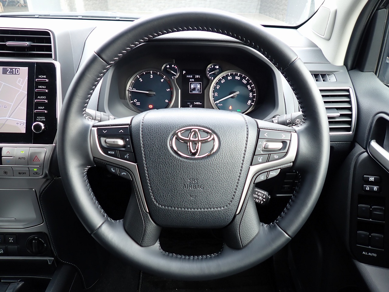 TOYOTA Land Cruiser Prado