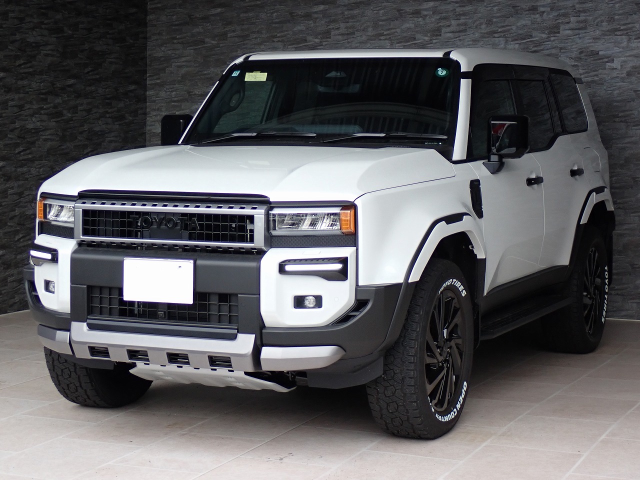 TOYOTA Land Cruiser 250