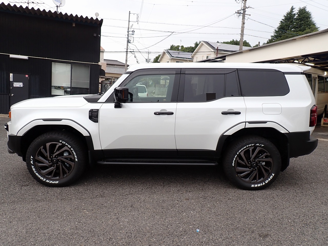 TOYOTA Land Cruiser 250