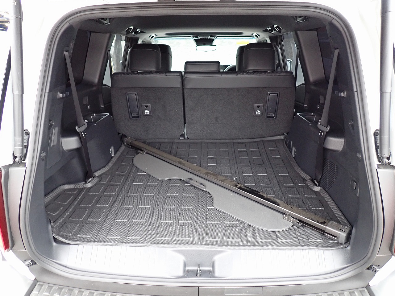 TOYOTA Land Cruiser 250