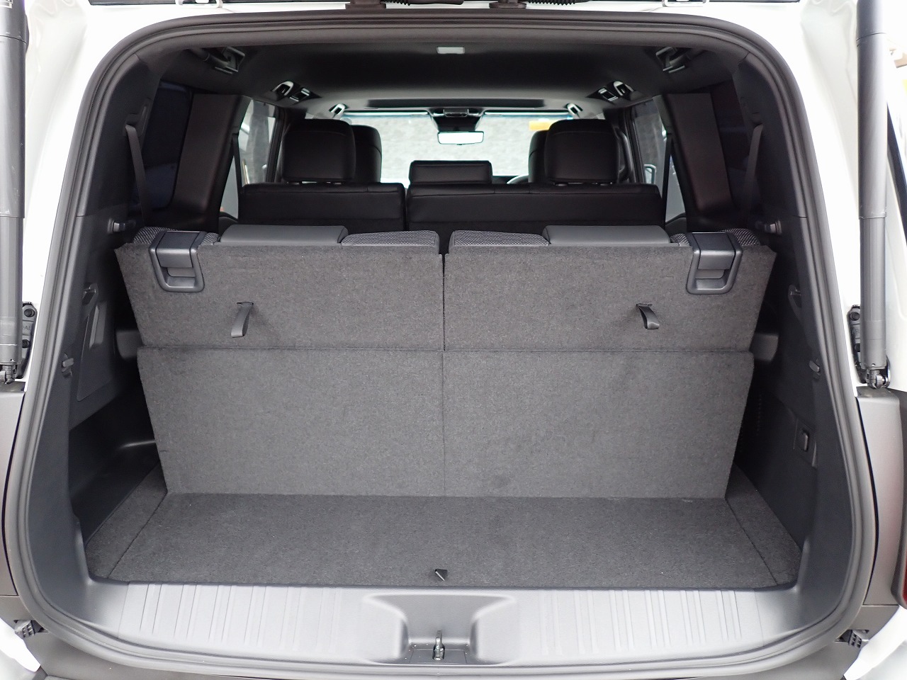 TOYOTA Land Cruiser 250