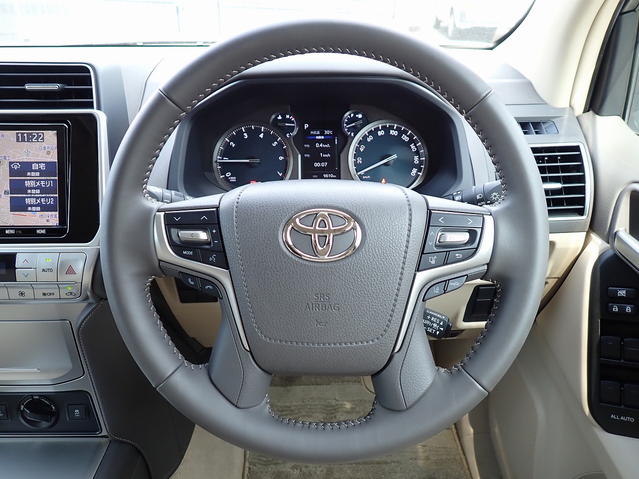 TOYOTA Land Cruiser Prado