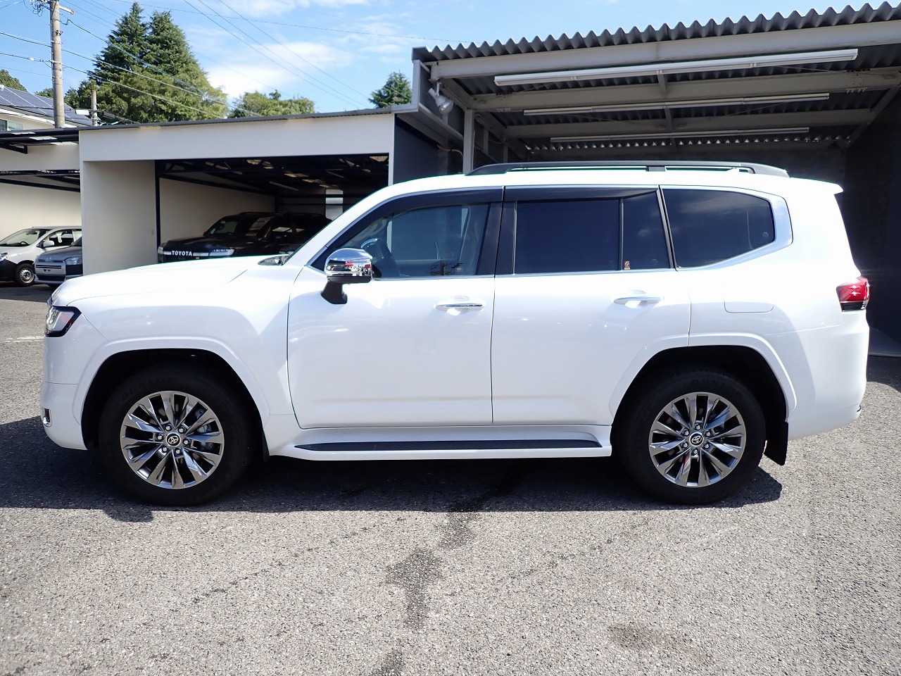 TOYOTA Land Cruiser