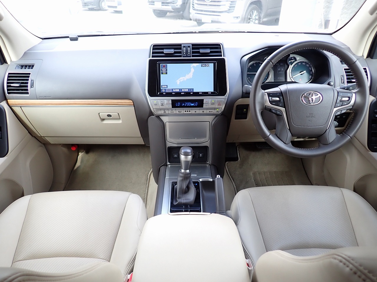 TOYOTA Land Cruiser Prado