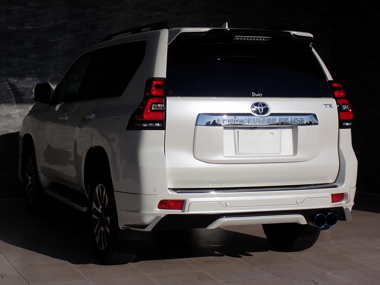 TOYOTA Land Cruiser Prado