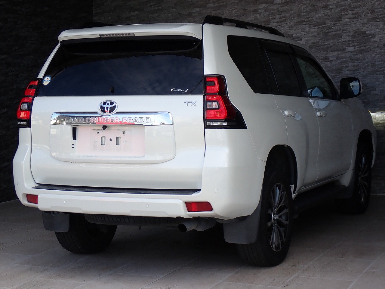 TOYOTA Land Cruiser Prado
