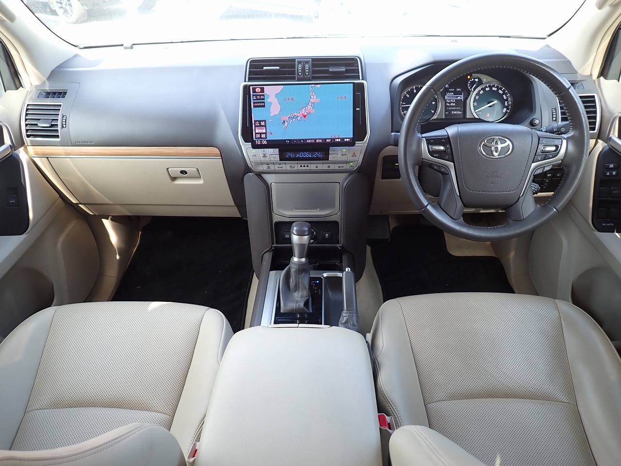 TOYOTA Land Cruiser Prado