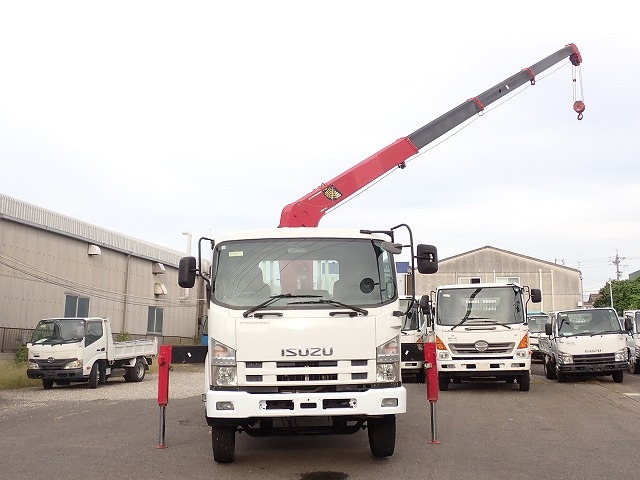 ISUZU Forward