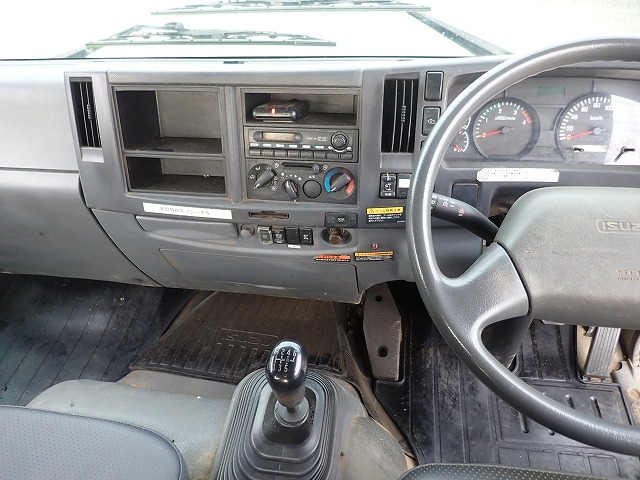 ISUZU Forward