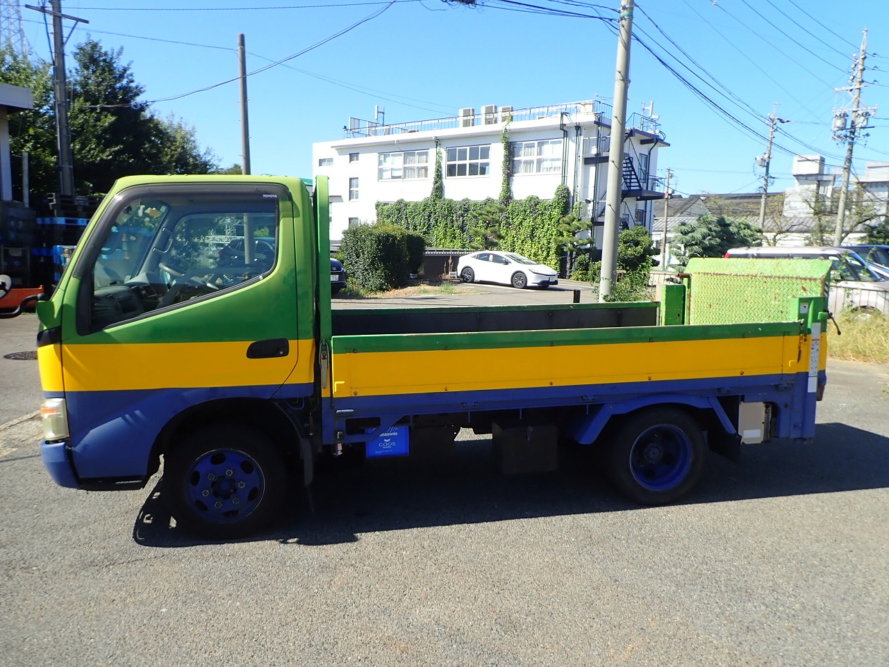 TOYOTA Dyna Truck
