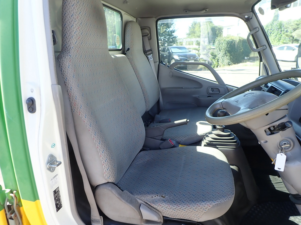 TOYOTA Dyna Truck