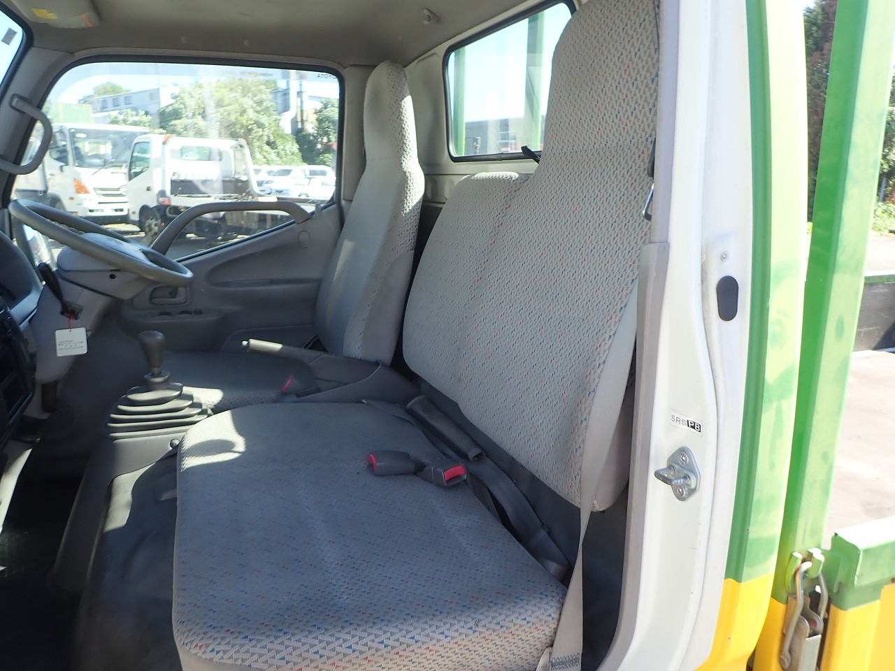 TOYOTA Dyna Truck