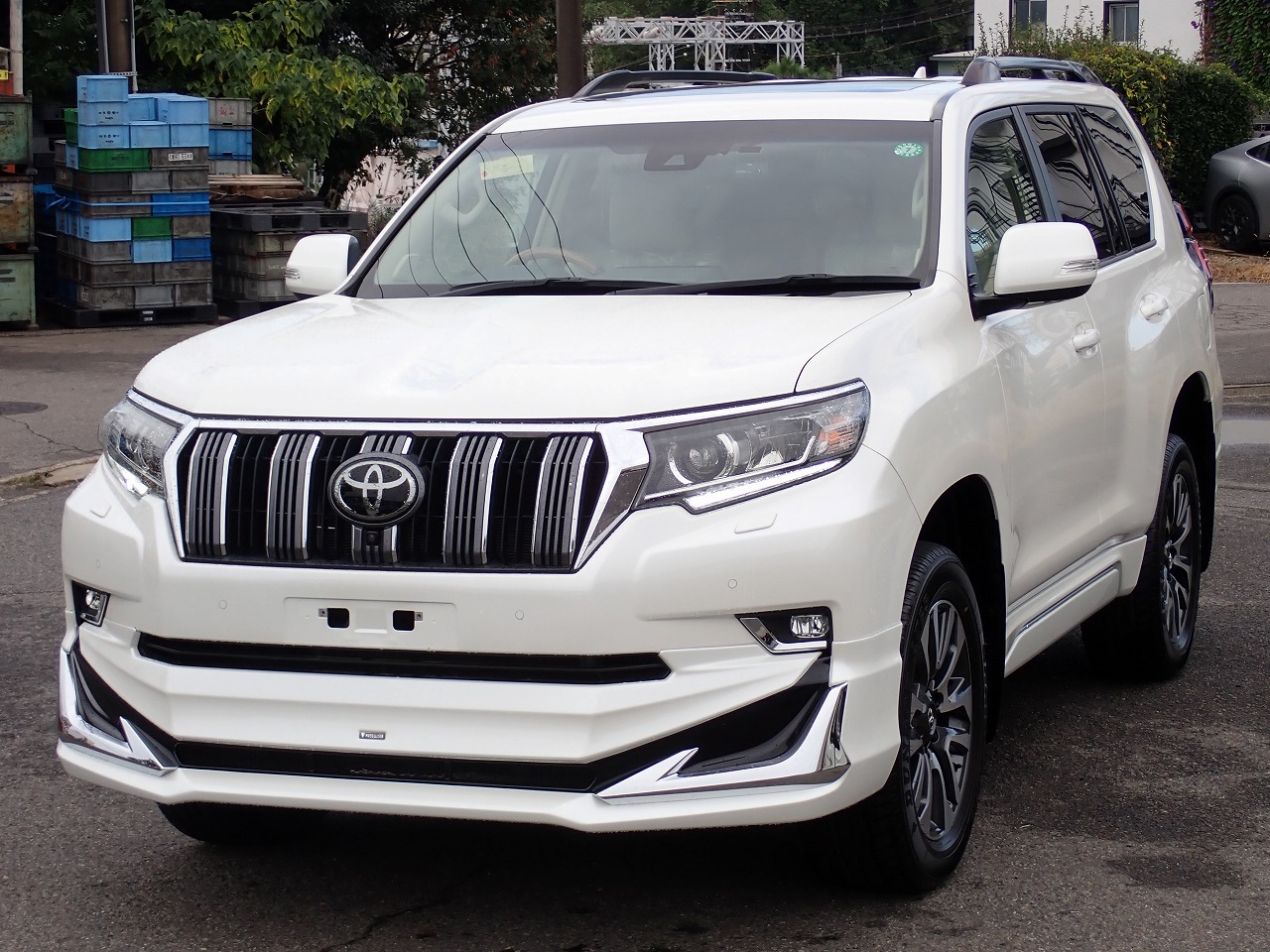 TOYOTA Land Cruiser Prado