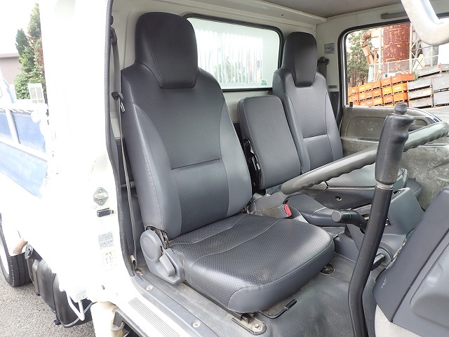 ISUZU Elf Truck