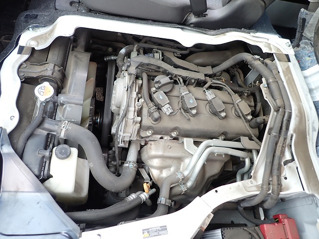 NISSAN NV 350 CARAVAN