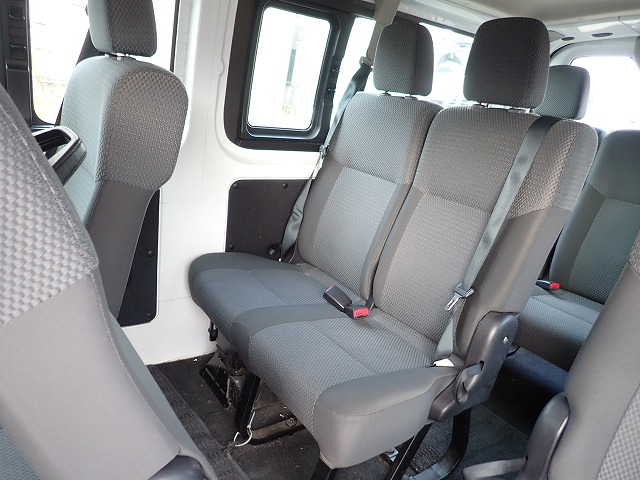 NISSAN NV 350 CARAVAN