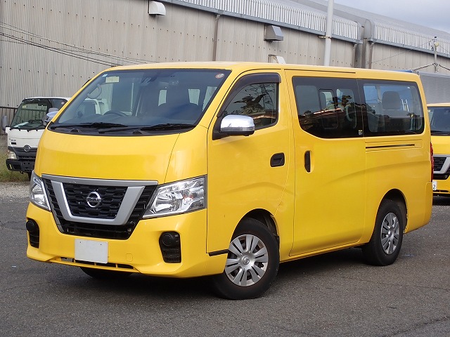 NISSAN NV 350 CARAVAN