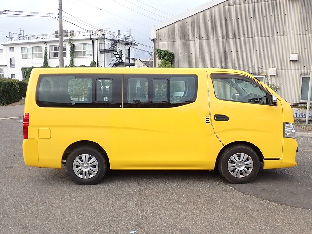 NISSAN NV 350 CARAVAN