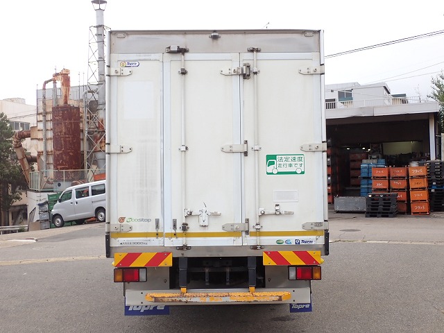ISUZU Elf Truck