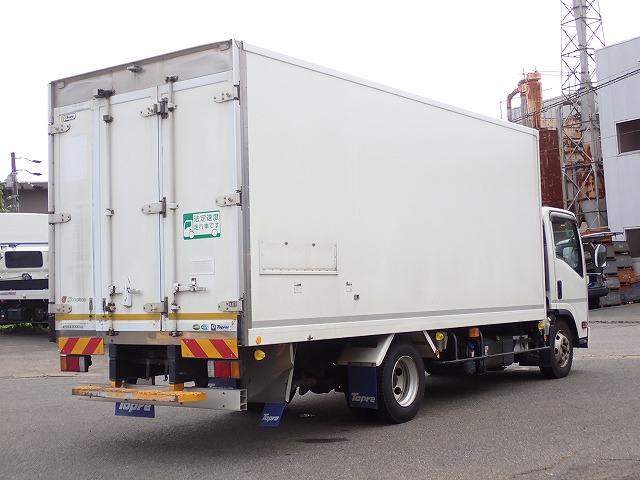 ISUZU Elf Truck