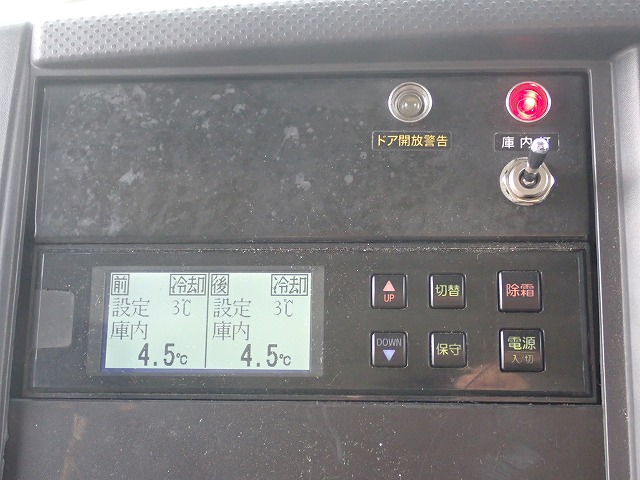 ISUZU Elf Truck