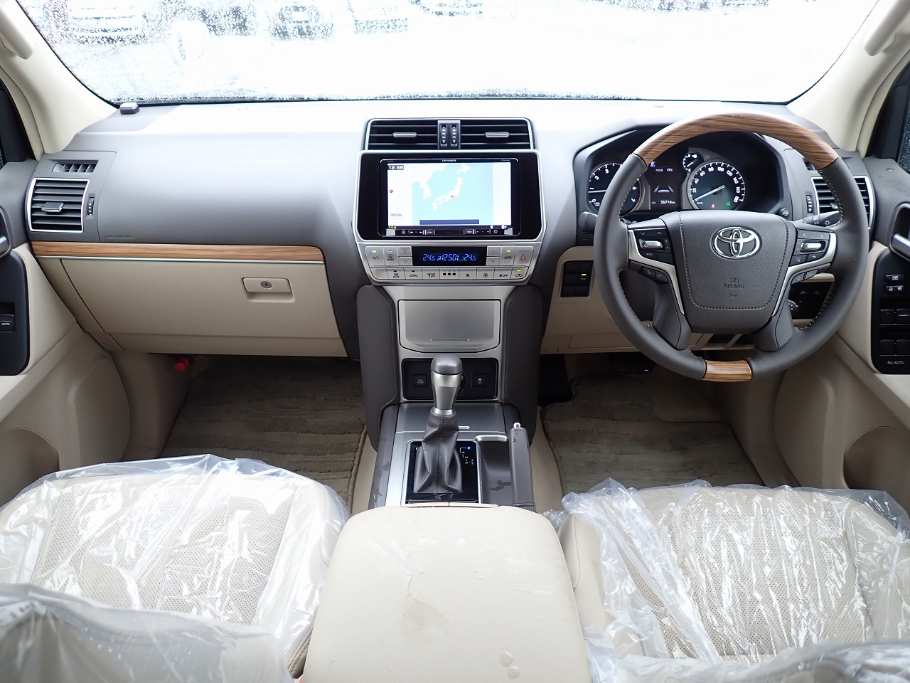 TOYOTA Land Cruiser Prado
