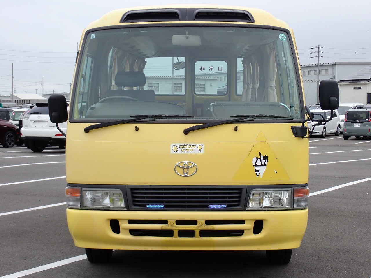 TOYOTA Coaster