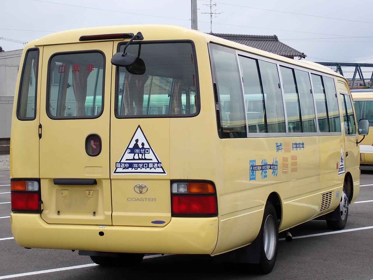 TOYOTA Coaster