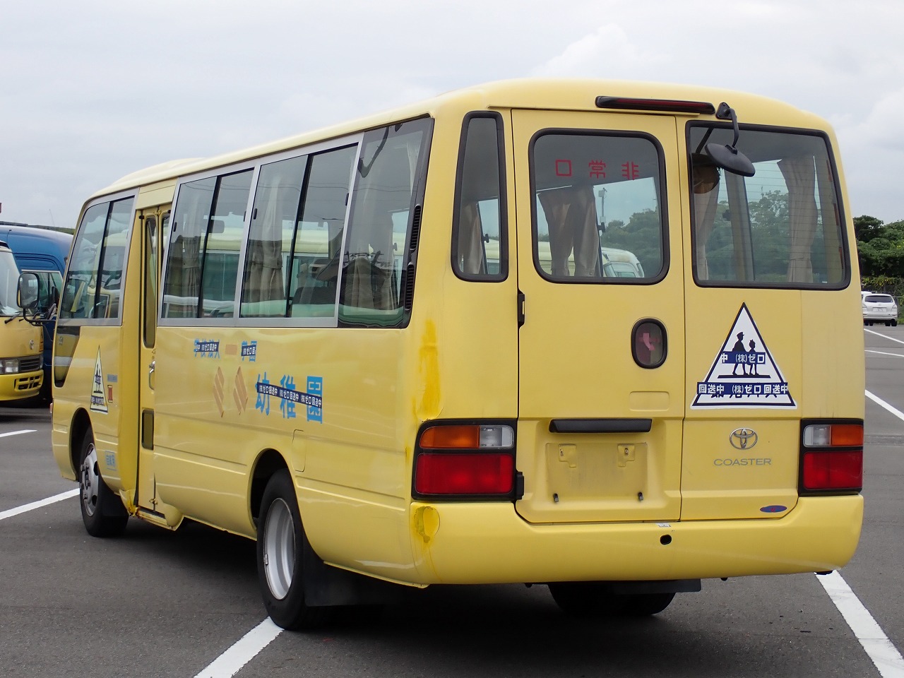 TOYOTA Coaster