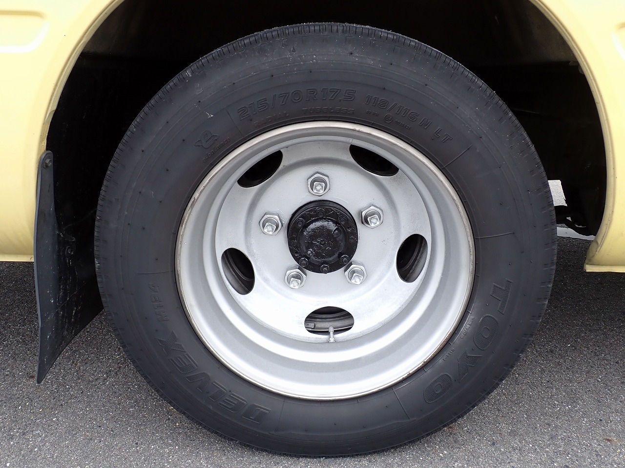 TOYOTA Coaster