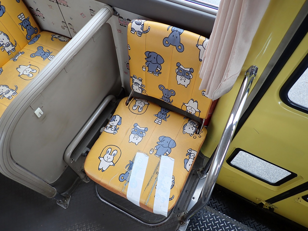TOYOTA Coaster