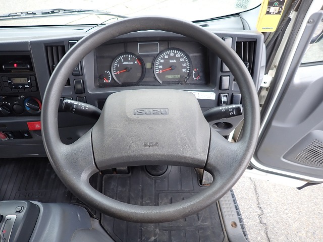 ISUZU Elf Truck