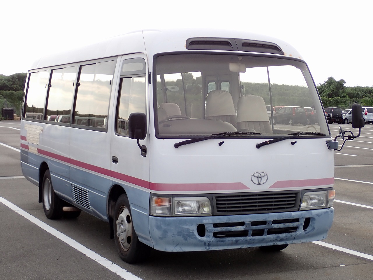 TOYOTA Coaster