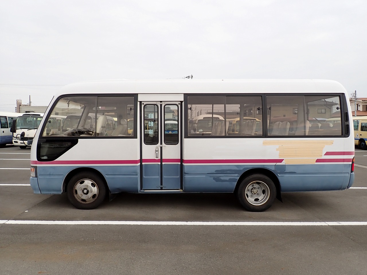 TOYOTA Coaster