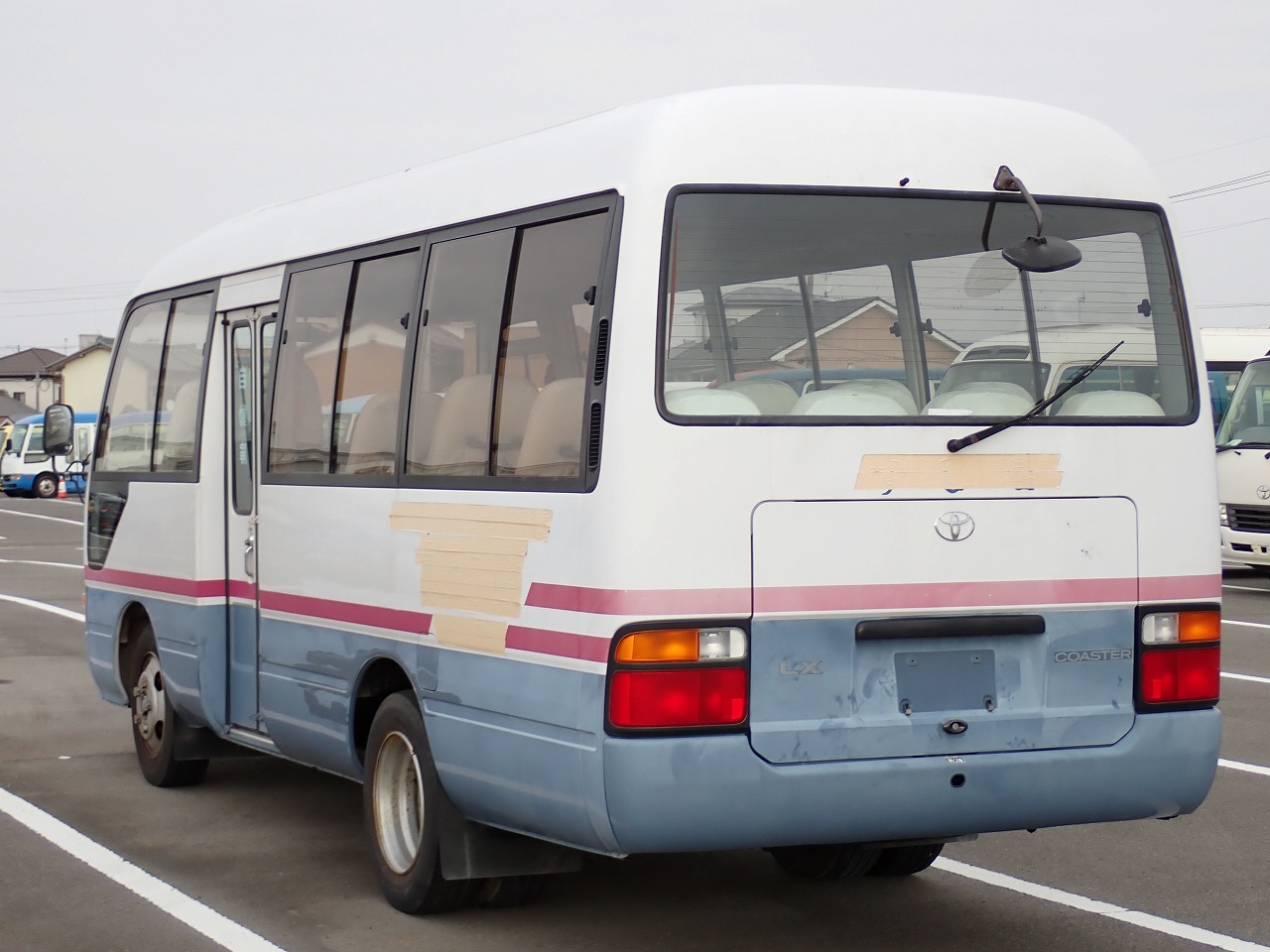 TOYOTA Coaster