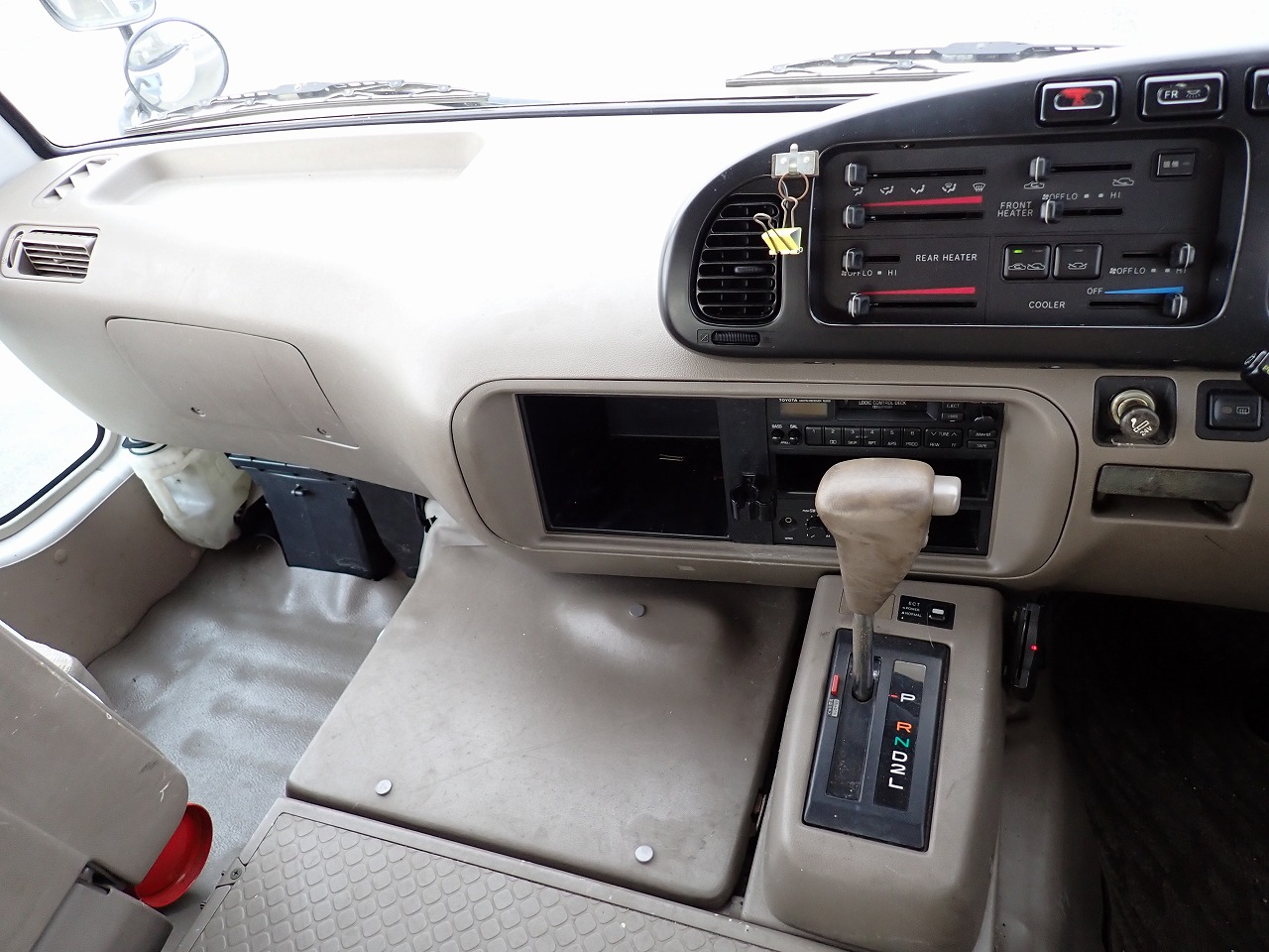 TOYOTA Coaster