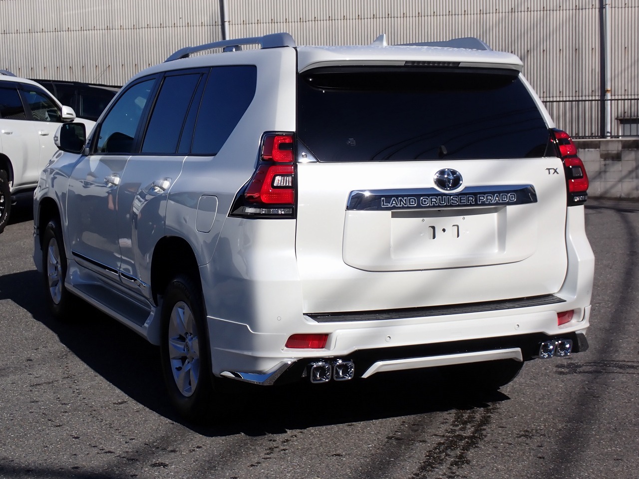 TOYOTA Land Cruiser Prado