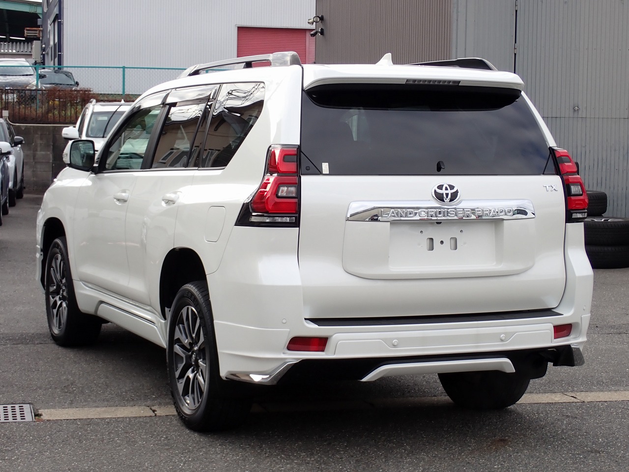 TOYOTA Land Cruiser Prado